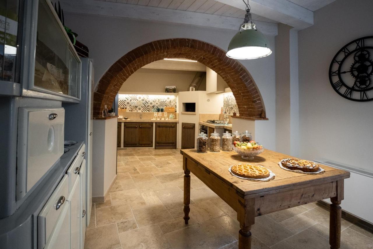 A Casa Di Biagio Bed & Breakfast Rapolano Terme Exterior photo